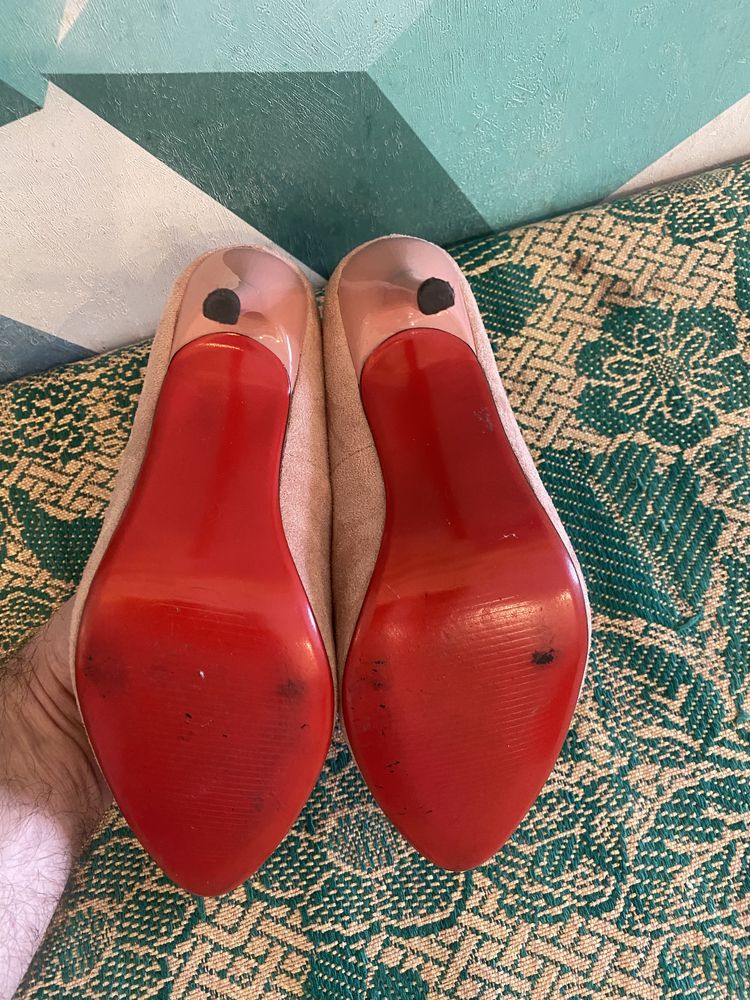 Замшевые туфли лодочки, лабутены Mei De Li