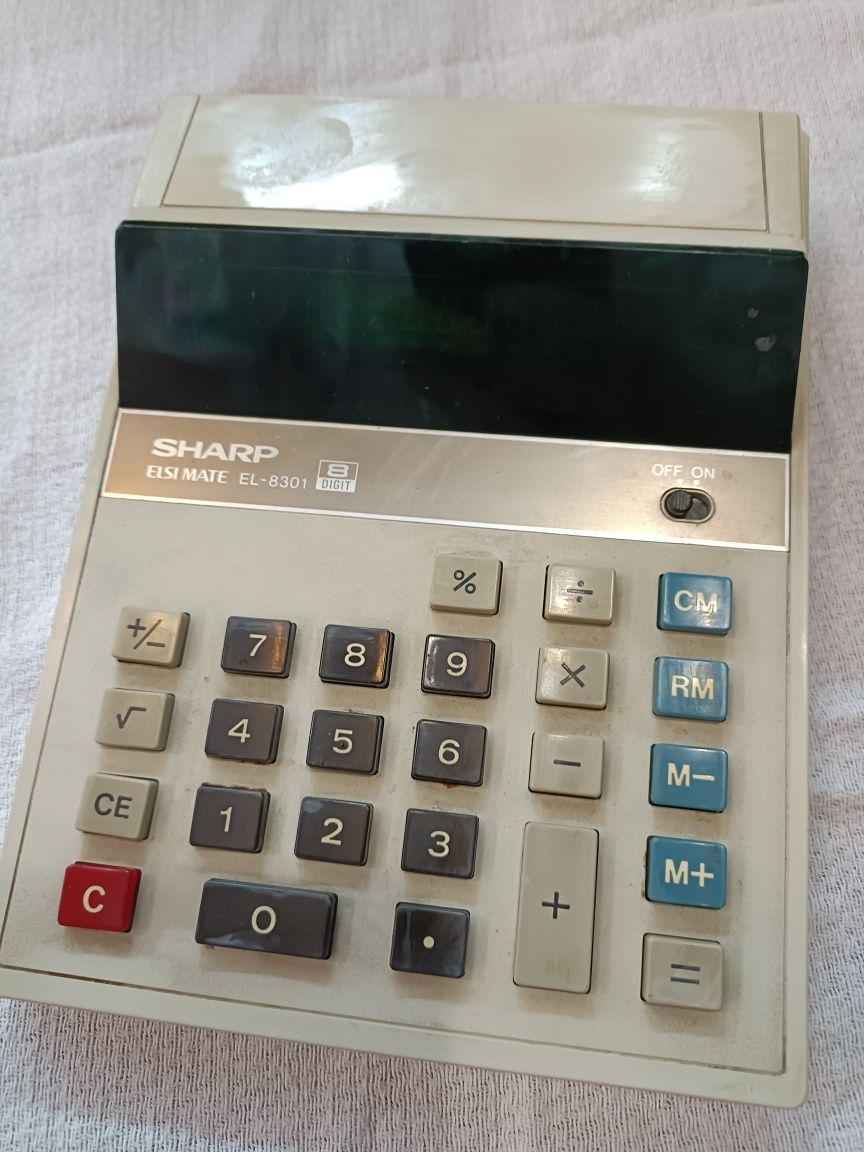 Kalkulator Sharp El-8301