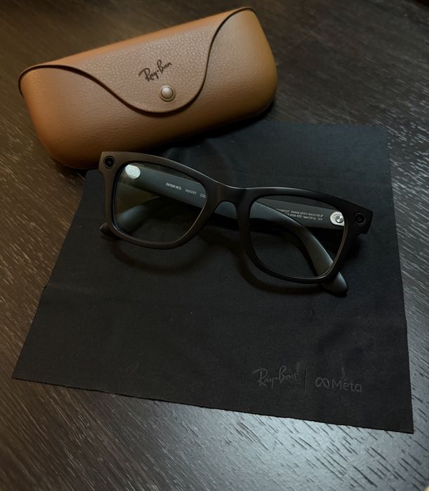 Ray-Ban Meta Wayfarer Matte Black + подарунок
