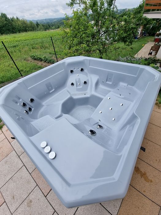 Jacuzzi ogrodowe balia wanna spa