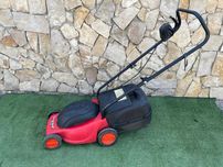 Maquina de cortar relva eletrica, como nova, 230V