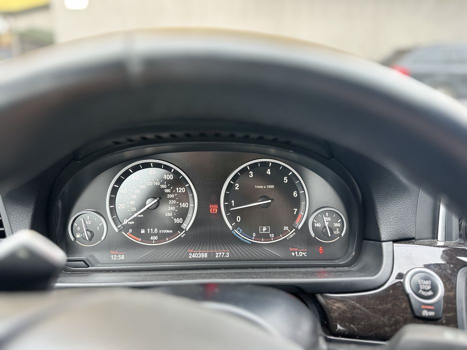 Жива BMW 528і xDrive 2016 рестайл