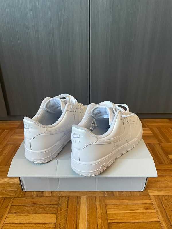 Nike Air Force 1
