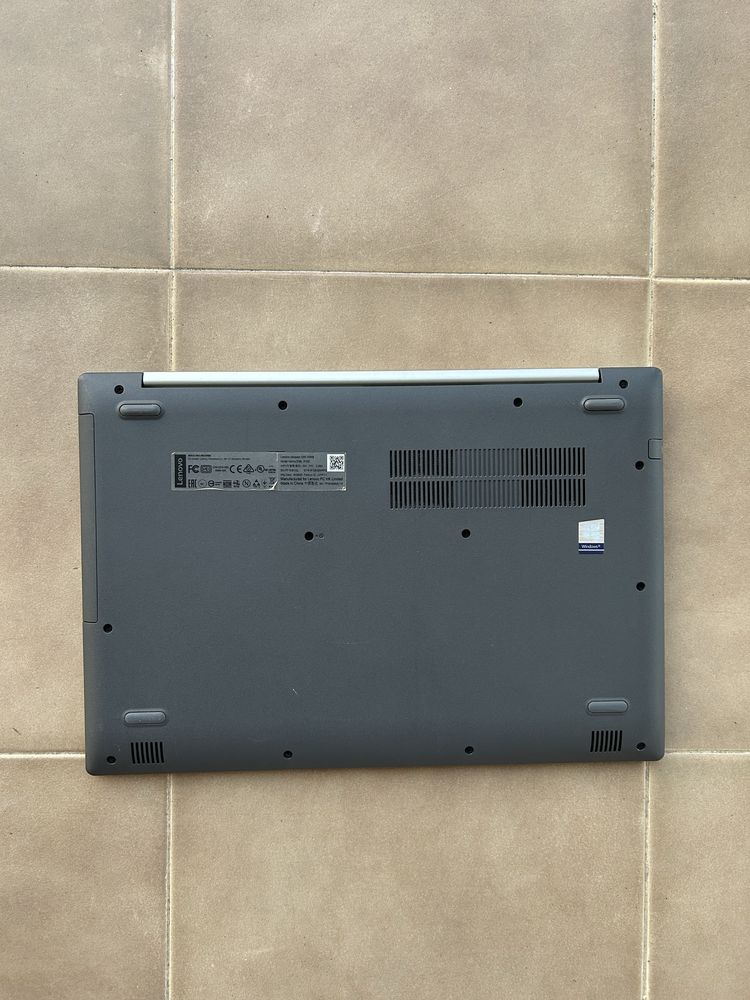 Lenovo Ideapad 330 | Ótimo Estado | Ideal para Upgrade com SSD