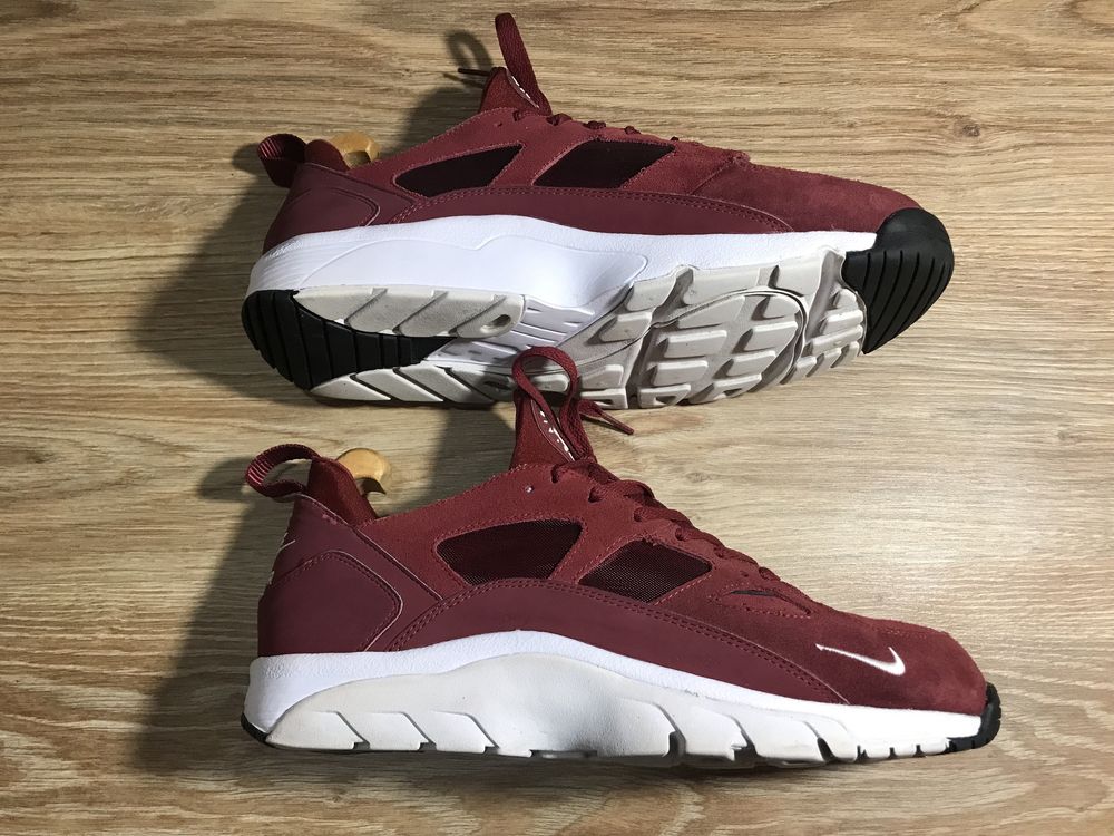 Кросівки Nike AIR HUARACHE Розмір 45(29 см.) Ціна 1890 грн.