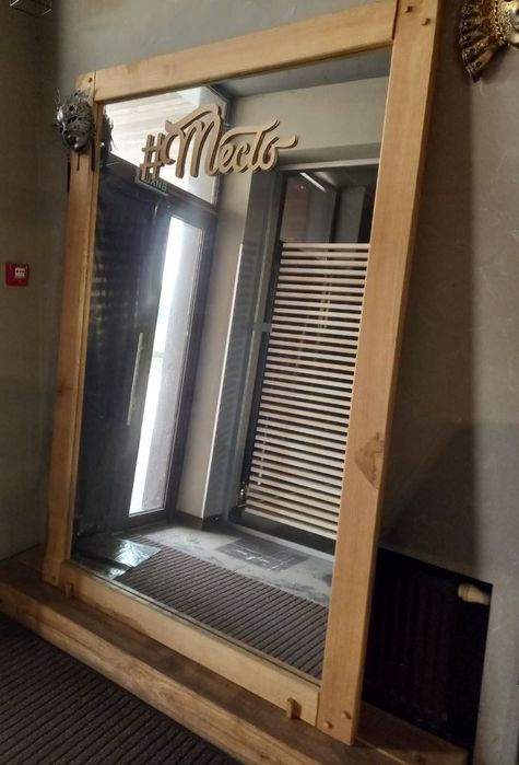 Зеркало интерьерное