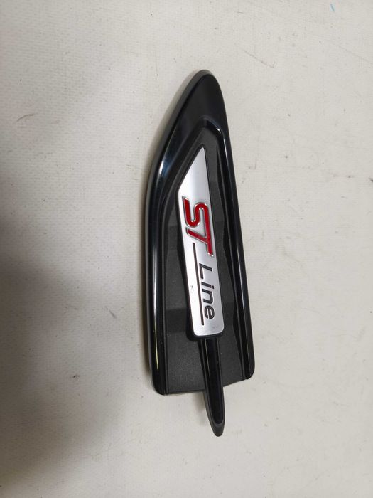 Listwa błotnika prawy przód emblemat FORD KUGA MK2 ST-LINE oryg