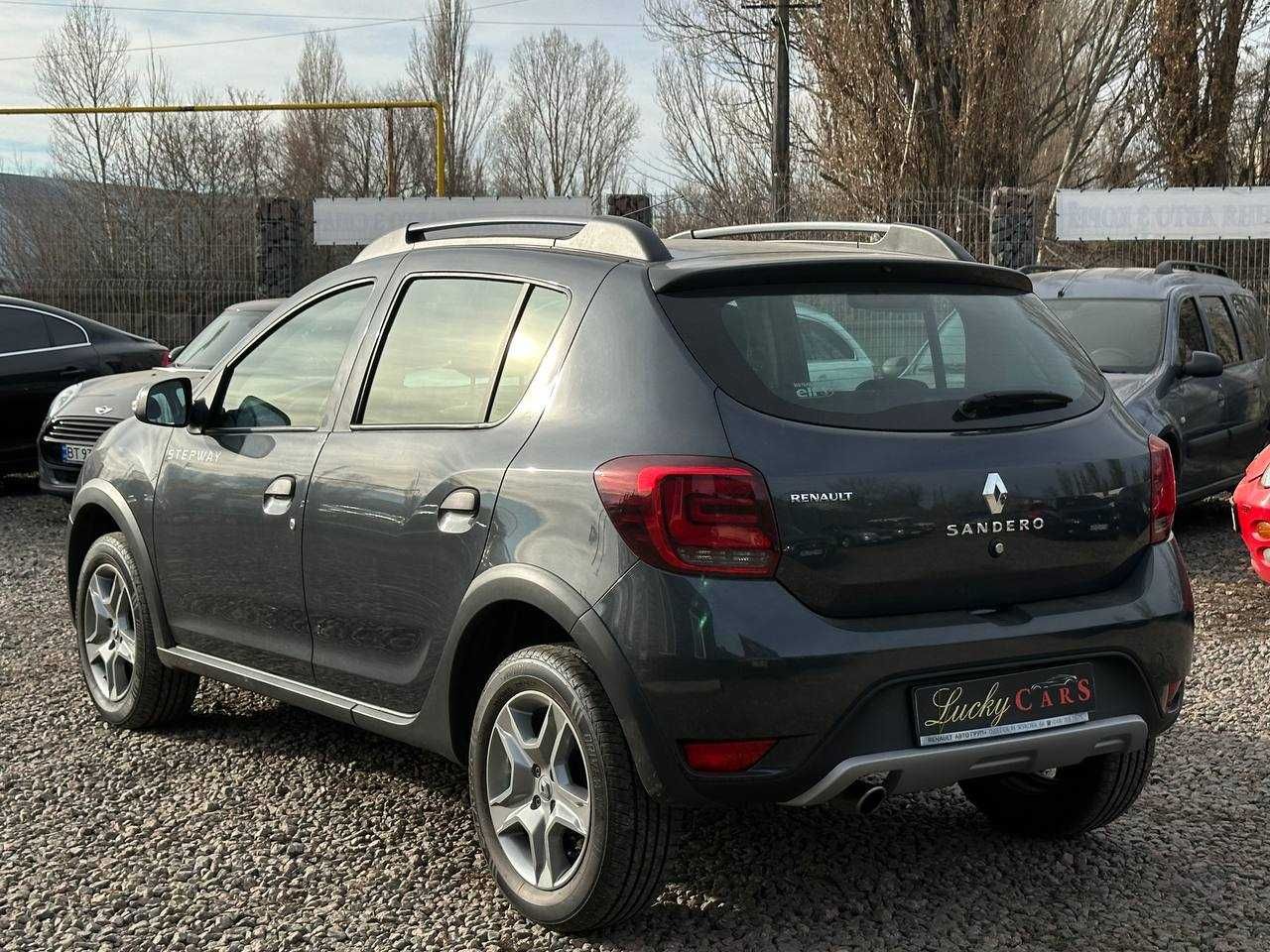 Авто Renault Sandero StepWay 2018