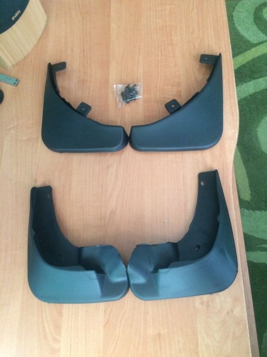 Бризговики Шкода Фабіа Skoda Fabia 2 хечбек