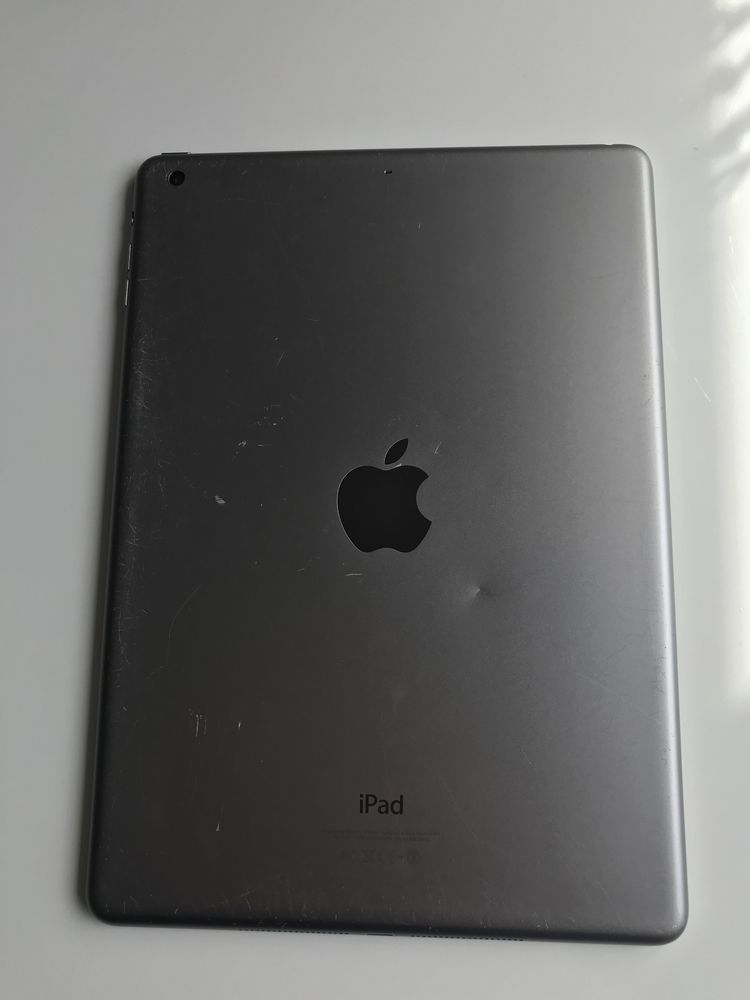 IPad Air 16 GB czarny