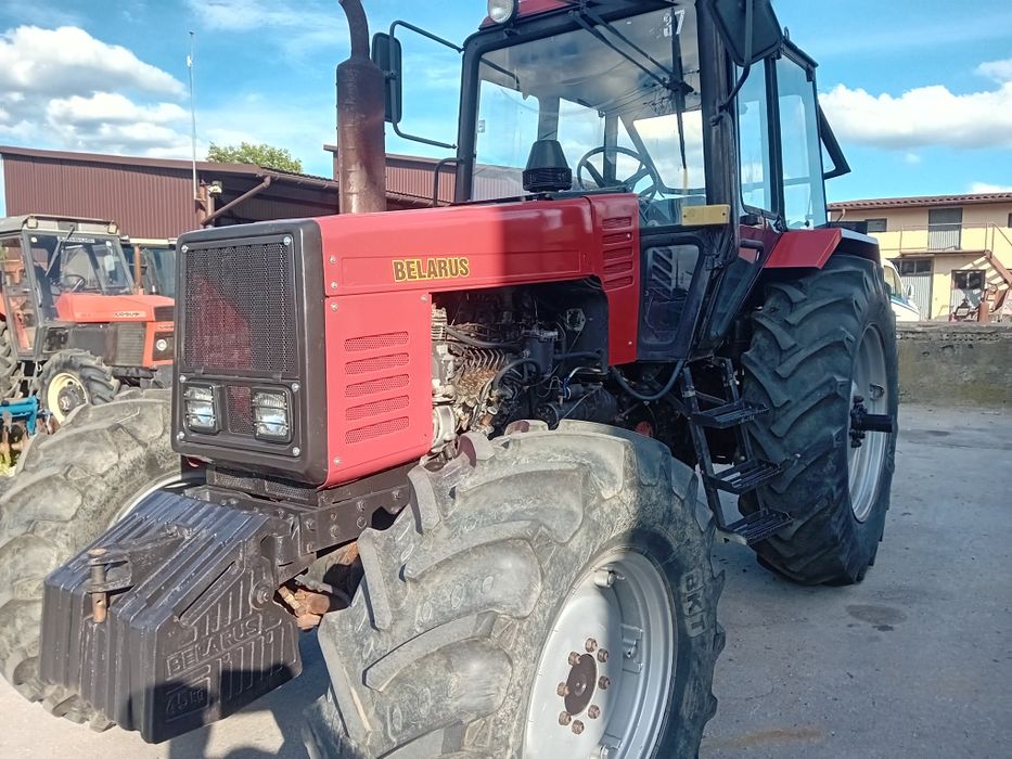 Belarus 1221 , MTZ 1221