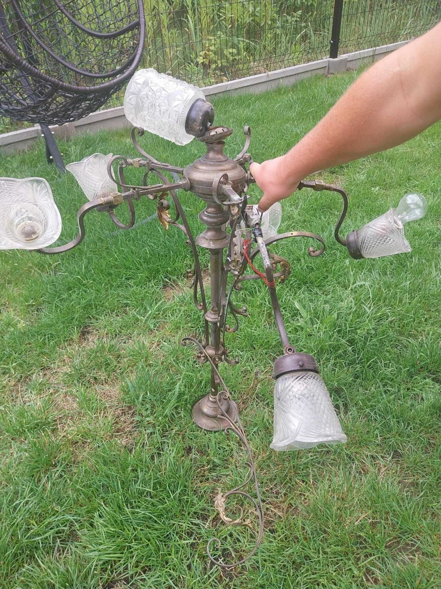 Żyrandol mosiężny PRL