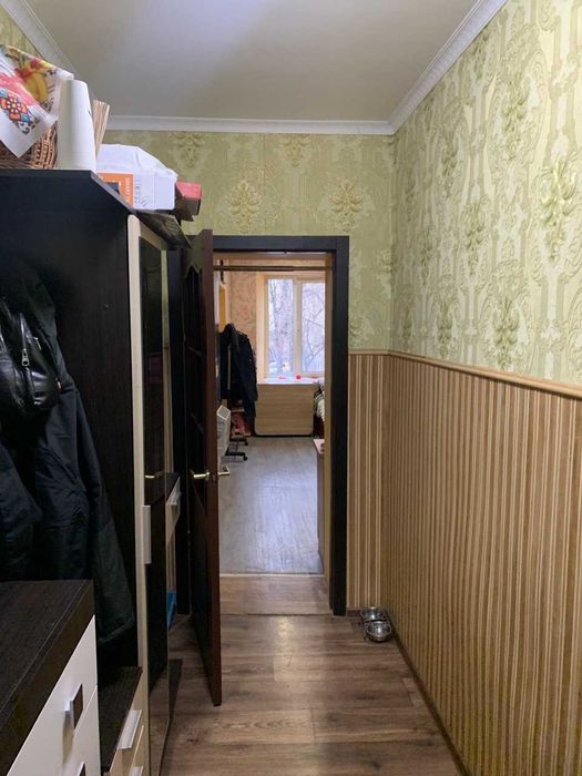 Продам 2-е комнаты в ком.кв. на ул. Нежинской угол Стиридоновской.