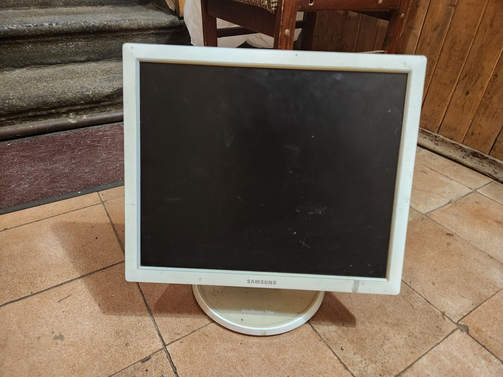 Монитор Samsung 760BF LS17HJDQHVIEDC