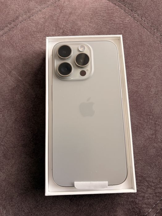 IPhone 15 pro (Айфон 15 про) 256 гб