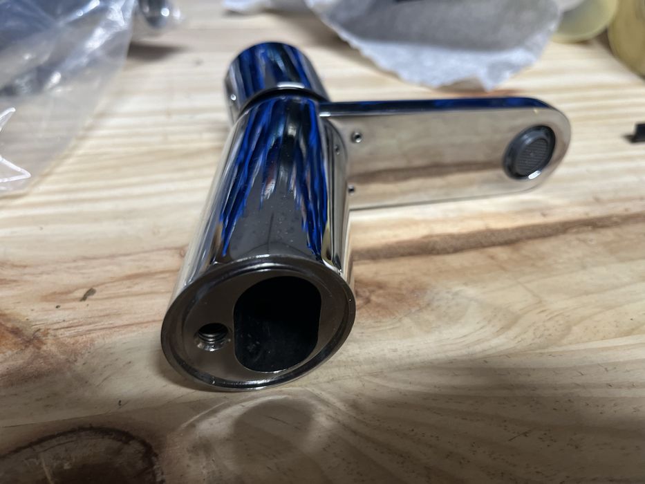 2 Torneiras Novas para banheira e lavatorio