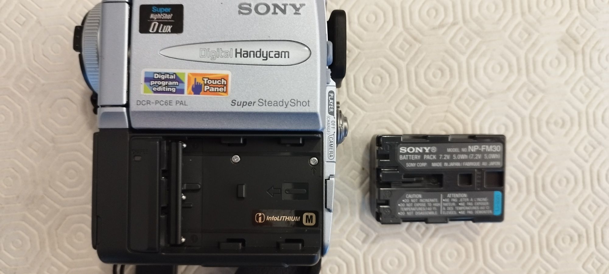 Camara video miniDV Sony DCR-PC6E