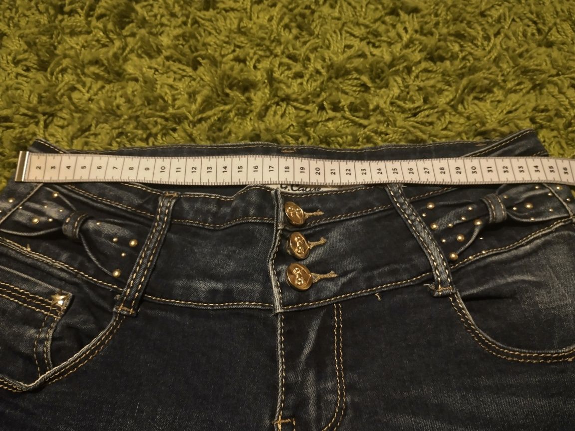 Spodnie jeans r.28