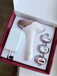 Фотоепілятор Philips Lumea series 9900
