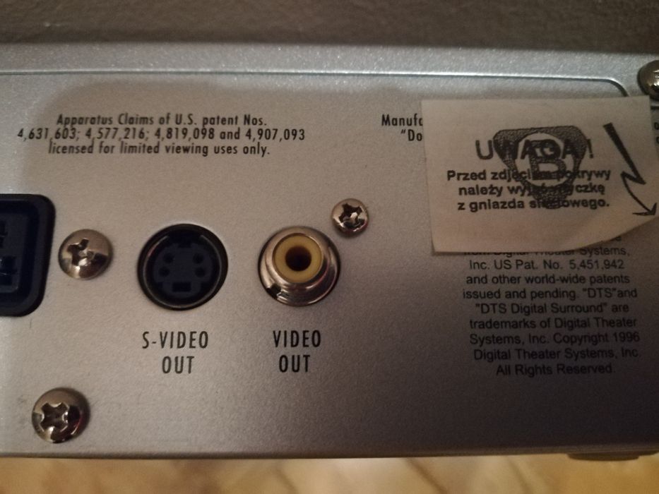 kino domowe Grundig.