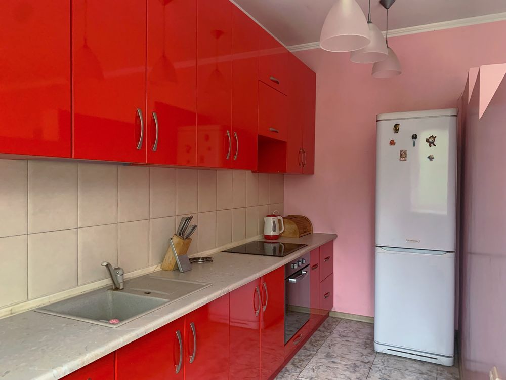 Продаж ділянки 20с з будинком 164м Погреби вул. Мічуріна