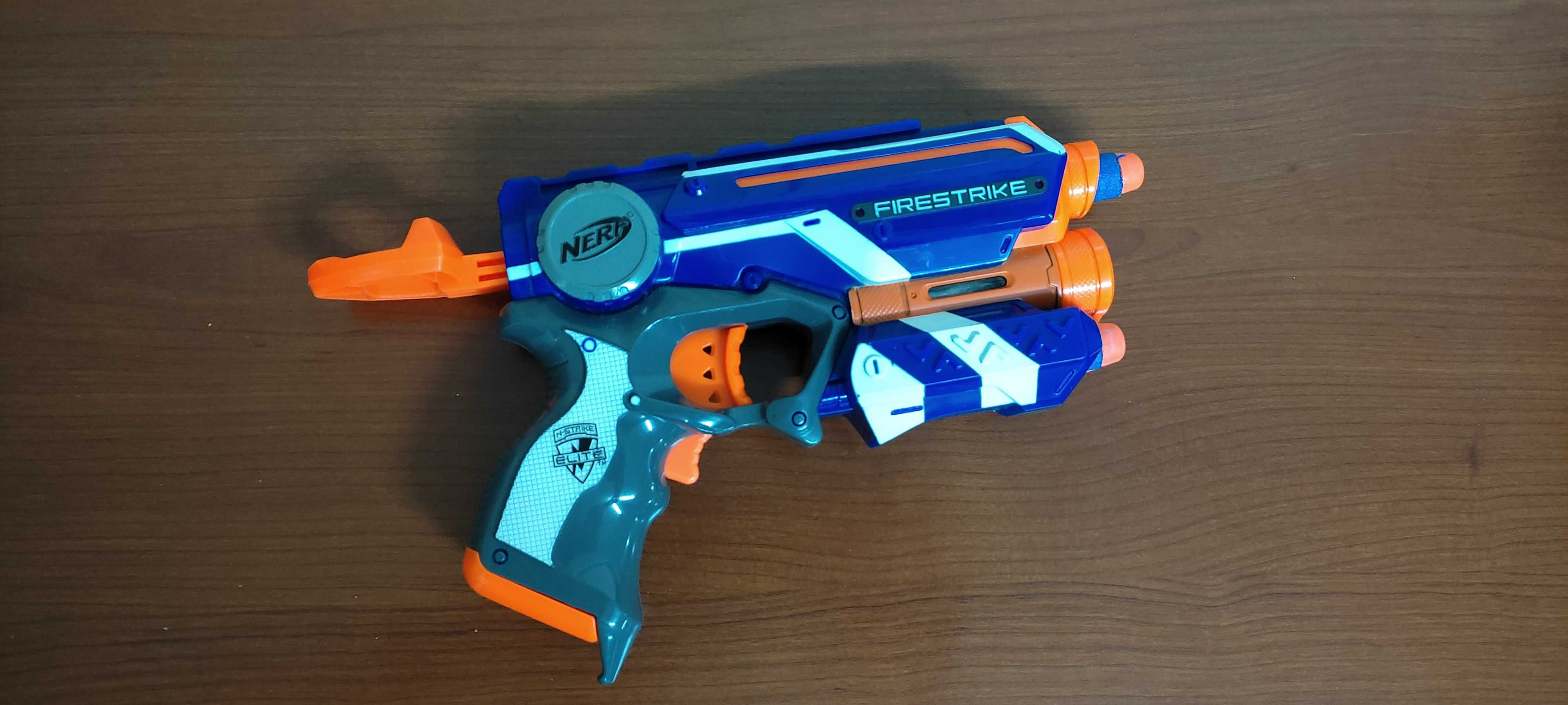 Nerf: Firestrike + Triad EX-3 + Jolt