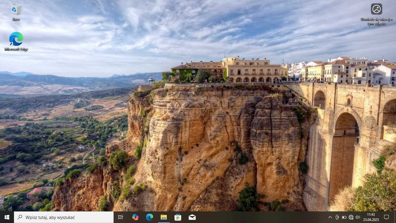 Zadbane Lenovo V110-15ISK Intel i3/12GbDDR/SSD256/IntelHD/BateriaNOWA