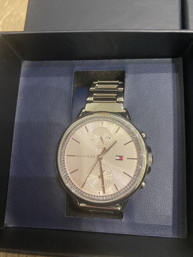 Годинник Tommy Hilfiger