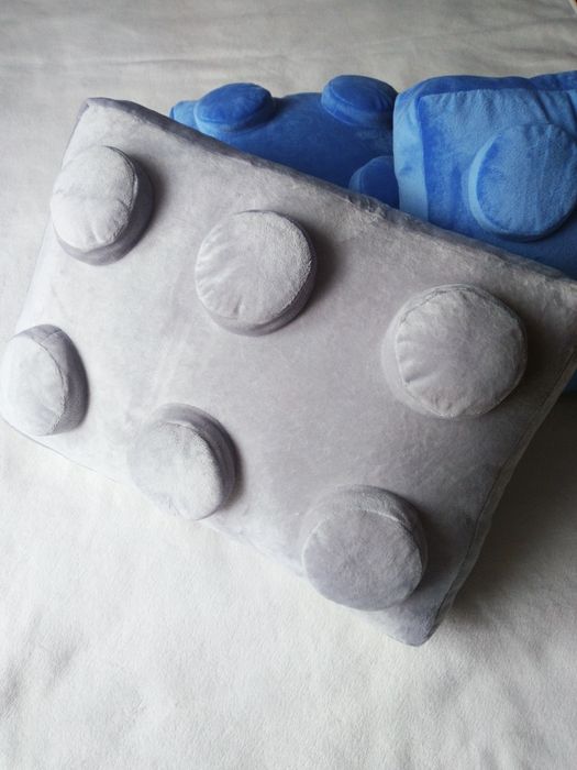 Poduszka dekoracyjna klocek 30x45cm 6 wypustek