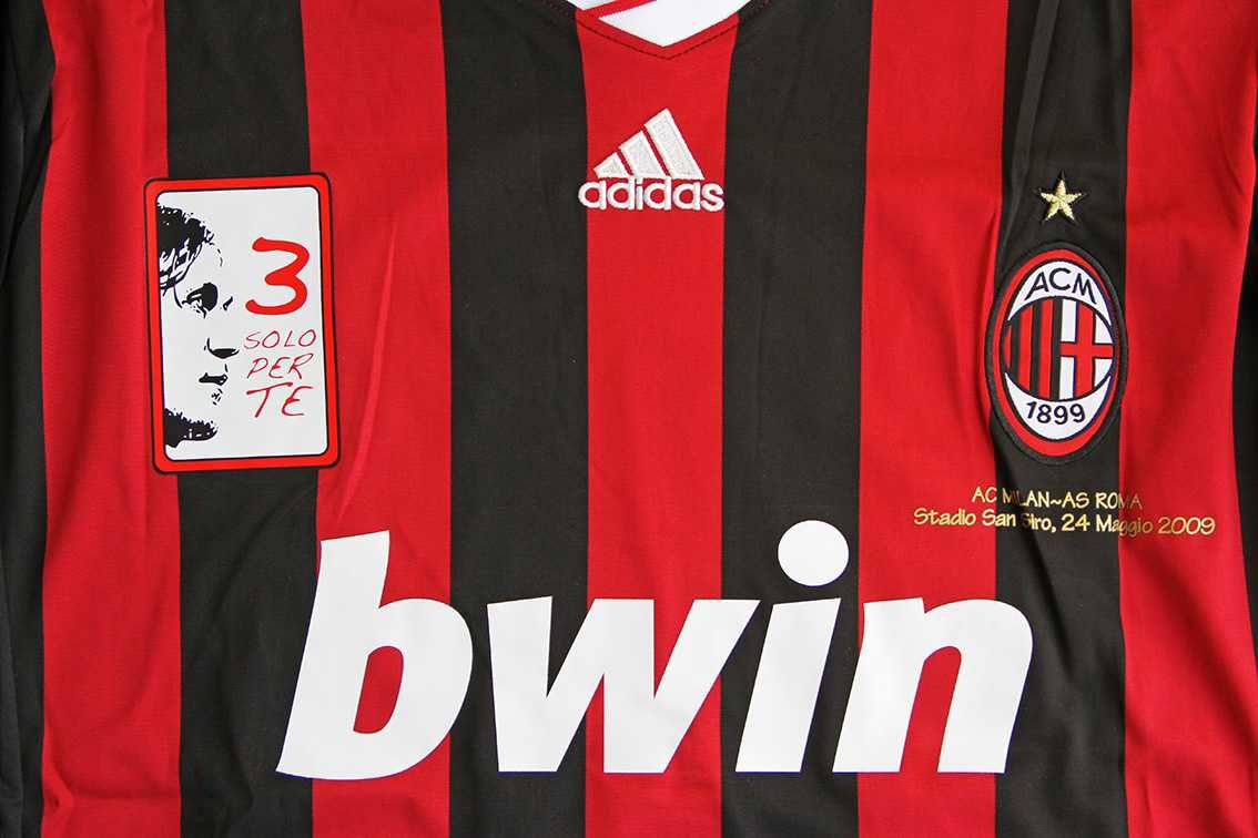 Koszulka AC Milan home Retro 09/10 Adidas #80 Ronaldinho, roz. M