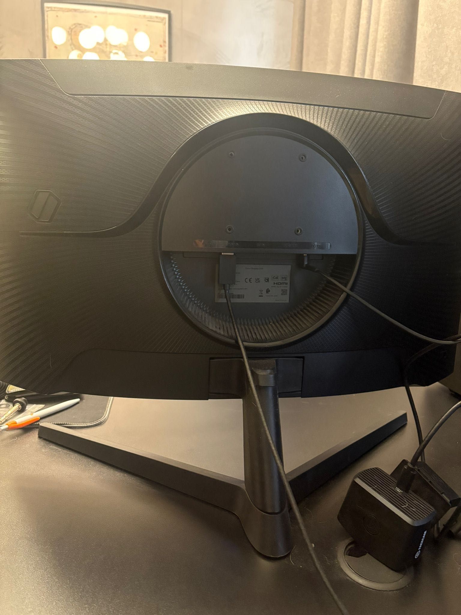 Curved Samsung Monitor ODYSSEY G5