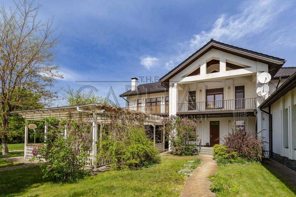 Здається в оренду ідеальний сімейний будинок в Рожнах 450м2 50 соток