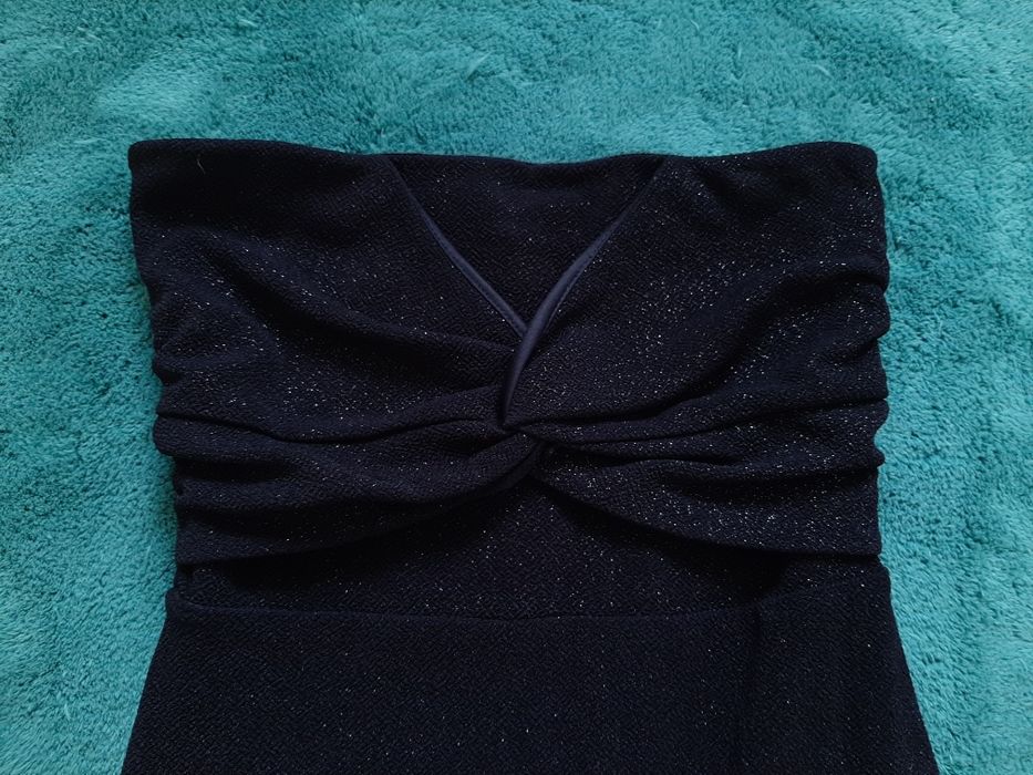 Czarna sukienka Bershka XS