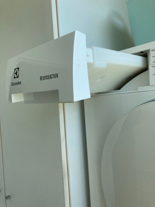 Máquina de Secar Roupa Electrolux