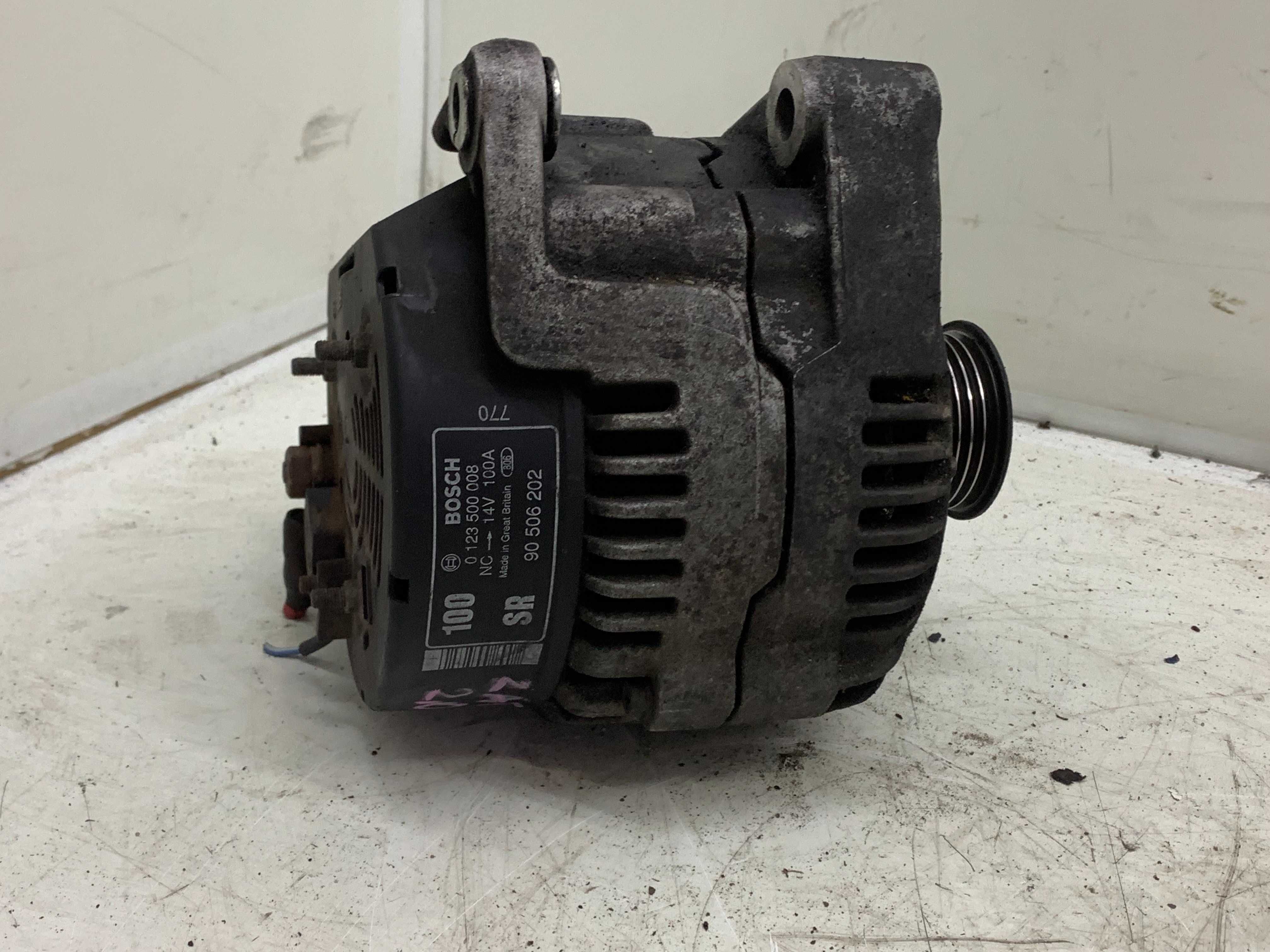 Opel Vectra B 2.0 DTI Omega B Lift 2.2D Astra G 2.0 DTL Alternator