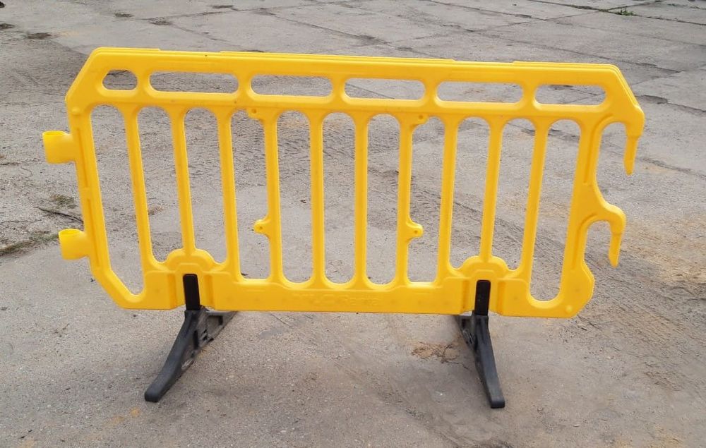 Barierka PCV BOSS  - typ Enigma -bariery drogowe