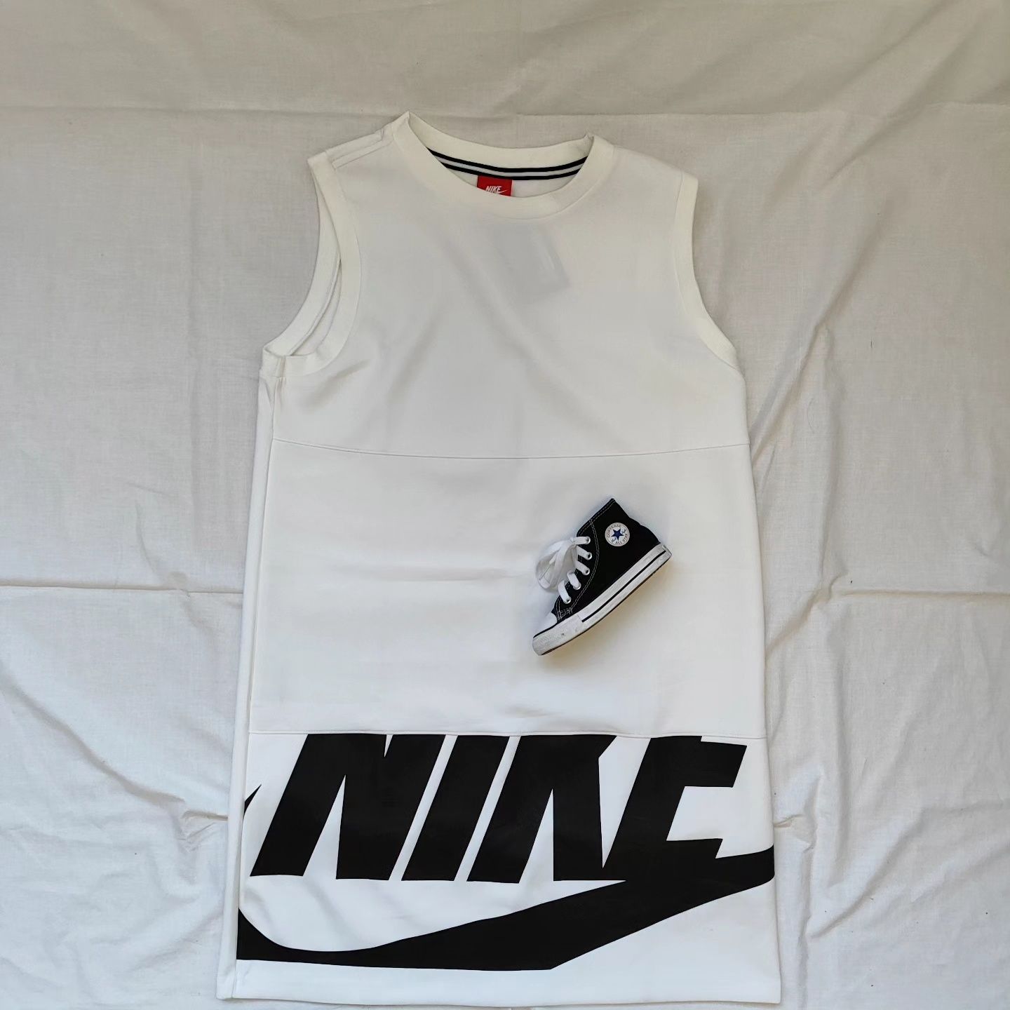 Nike(Плаття nike)