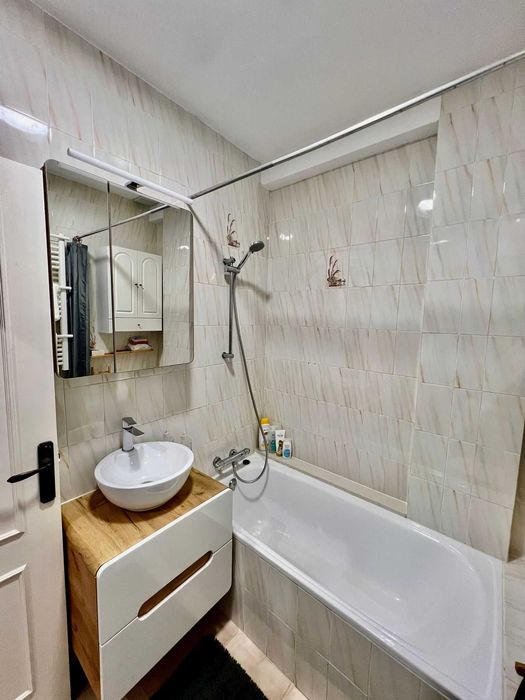 Bungalow z duzym tarasem w Torrevieja, Alicante