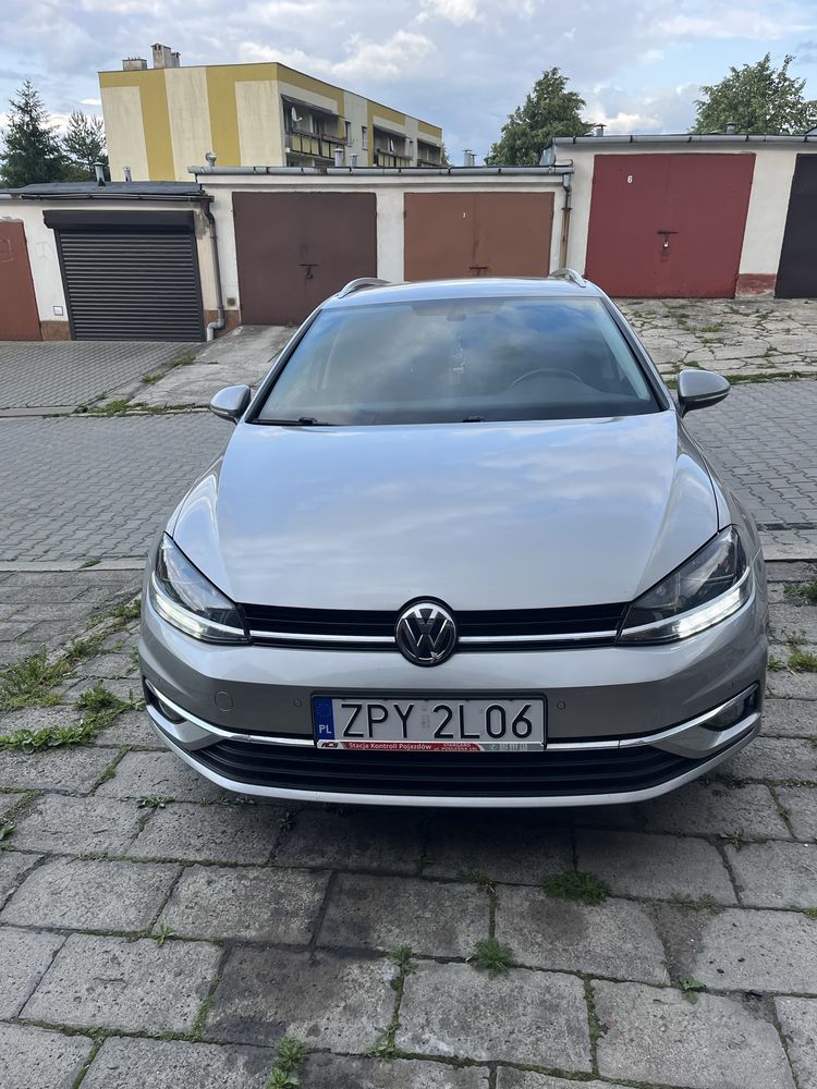 Sprzedam VW Glof 7 1.6tdi Nowy rozrząd, masaż fotela/ alcantara
