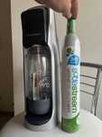 Сифон апарат для ГАЗУВАННЯ води SODASTREAM STREAM Титан/Срібло