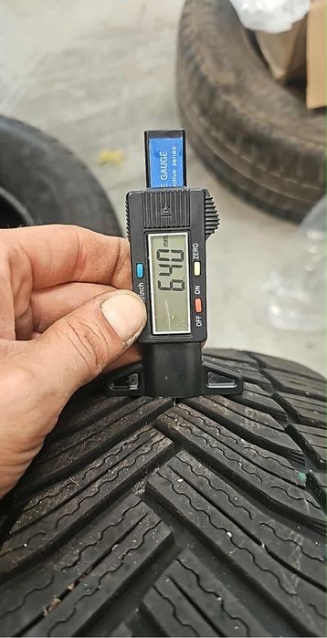 2x Michelin Alpin6  225/55 r17