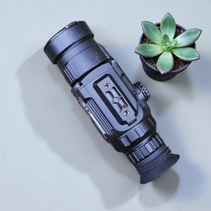 Тепловизор на 35мм линзе - InfiRay EYE CL35M