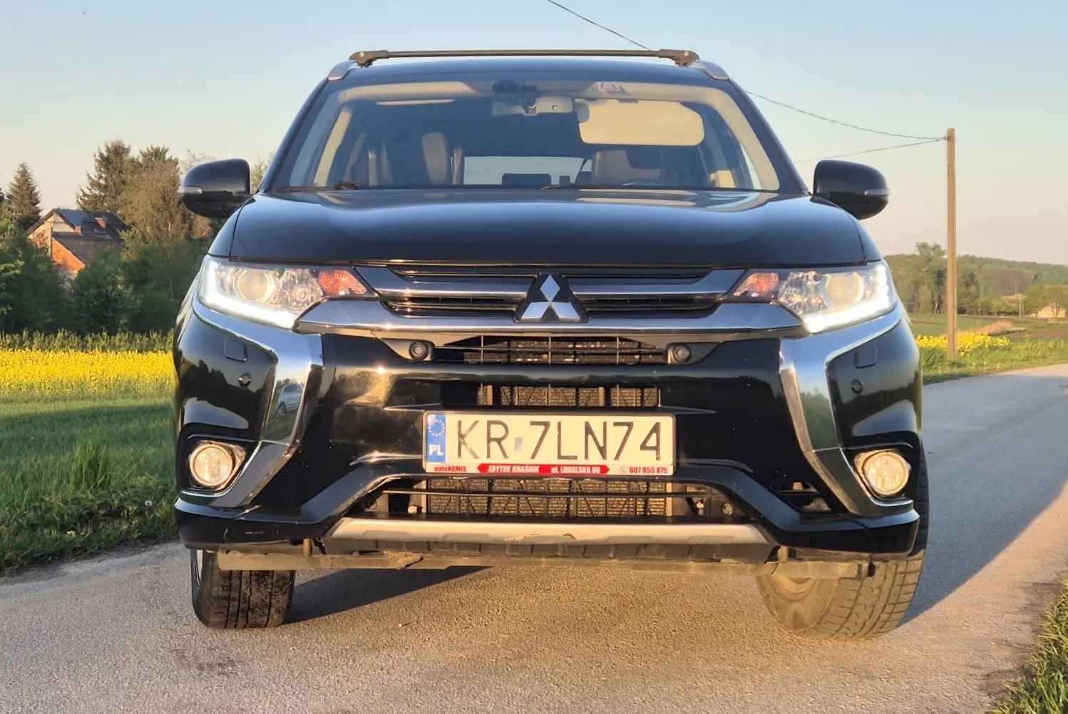Mitsubishi Outlander Outlander Plug-In Hybrid LIFT + gaz LPG (butla podwieszona)