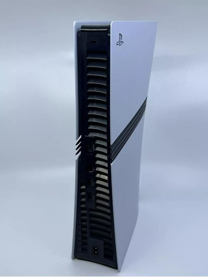 Продам playstation 5 pro 2tb