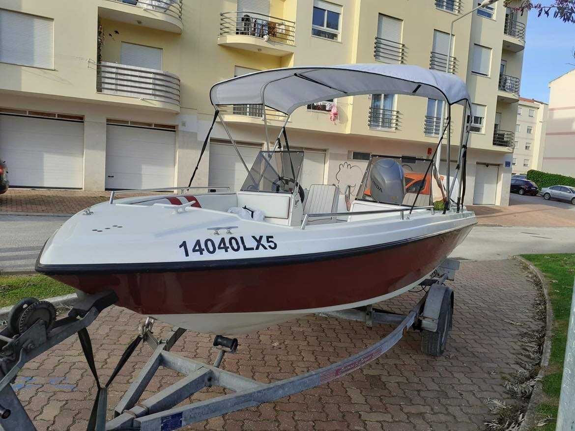 Barco Starnave 498