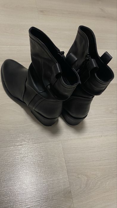 Ботінки чорні осінь каблук