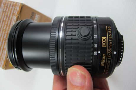 Nikon 18-55 AF-P Veio com máquina D3400 Nova