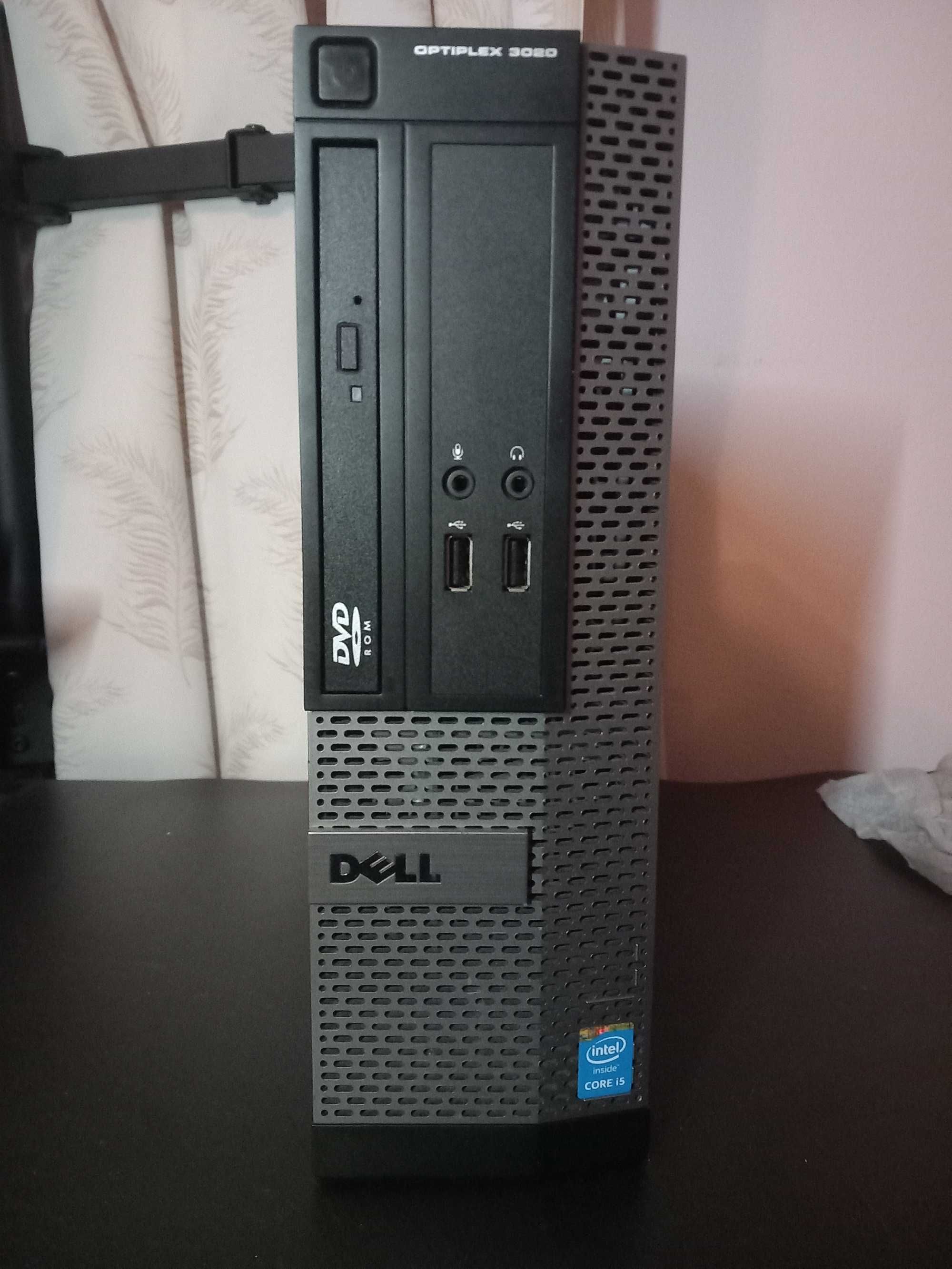 Dell optiplex 3020 xeon 4c/8t  / 16gb ram / 256gb / win 10