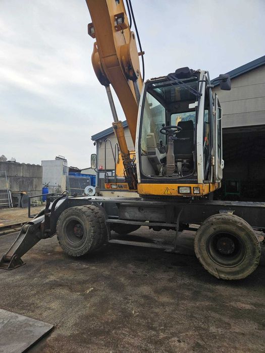 Koparka przeładunkowa Liebherr A924