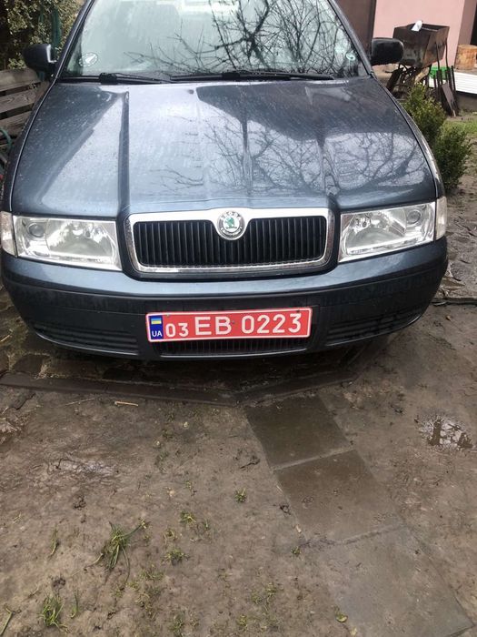 Шкода Октавія Тур,1'6 Бензин.